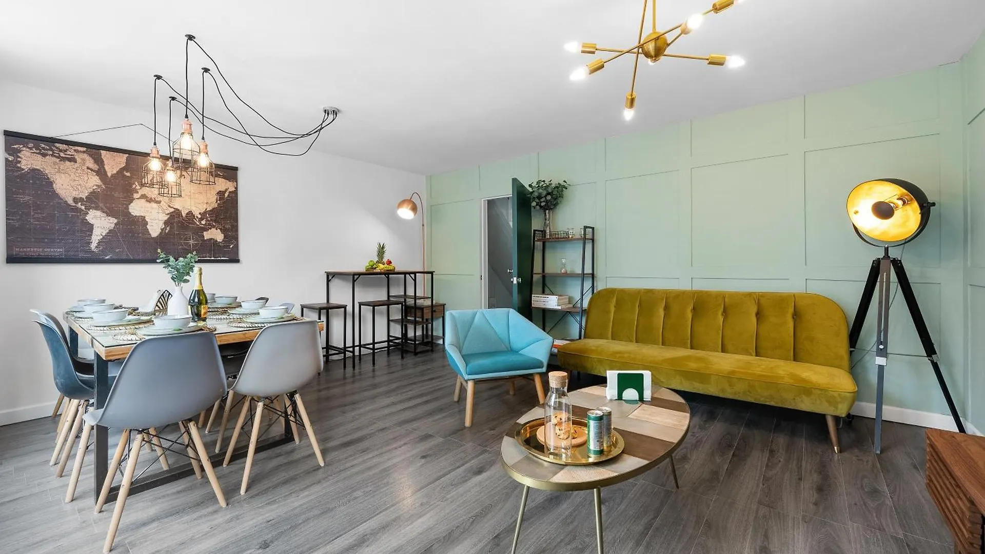 Spacious 3 Bedroom Whitechapel Apartment With Garden By Gold Stays Londyn
